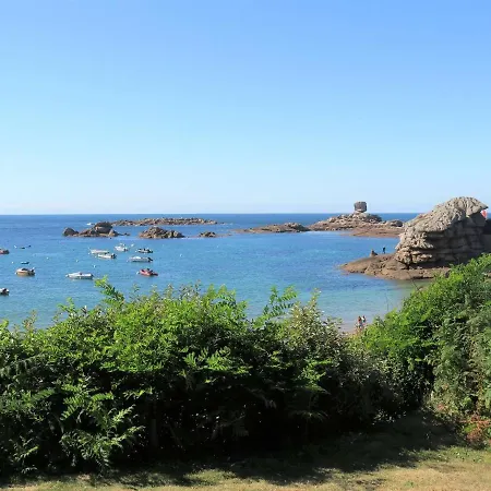 Trégastel, 5 Pièces, 7 Personnes - Fr-1-368-128 Trégastel